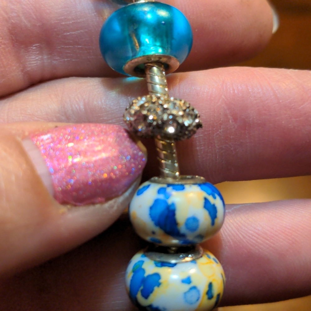 Jewelry - Picture 2 of 3